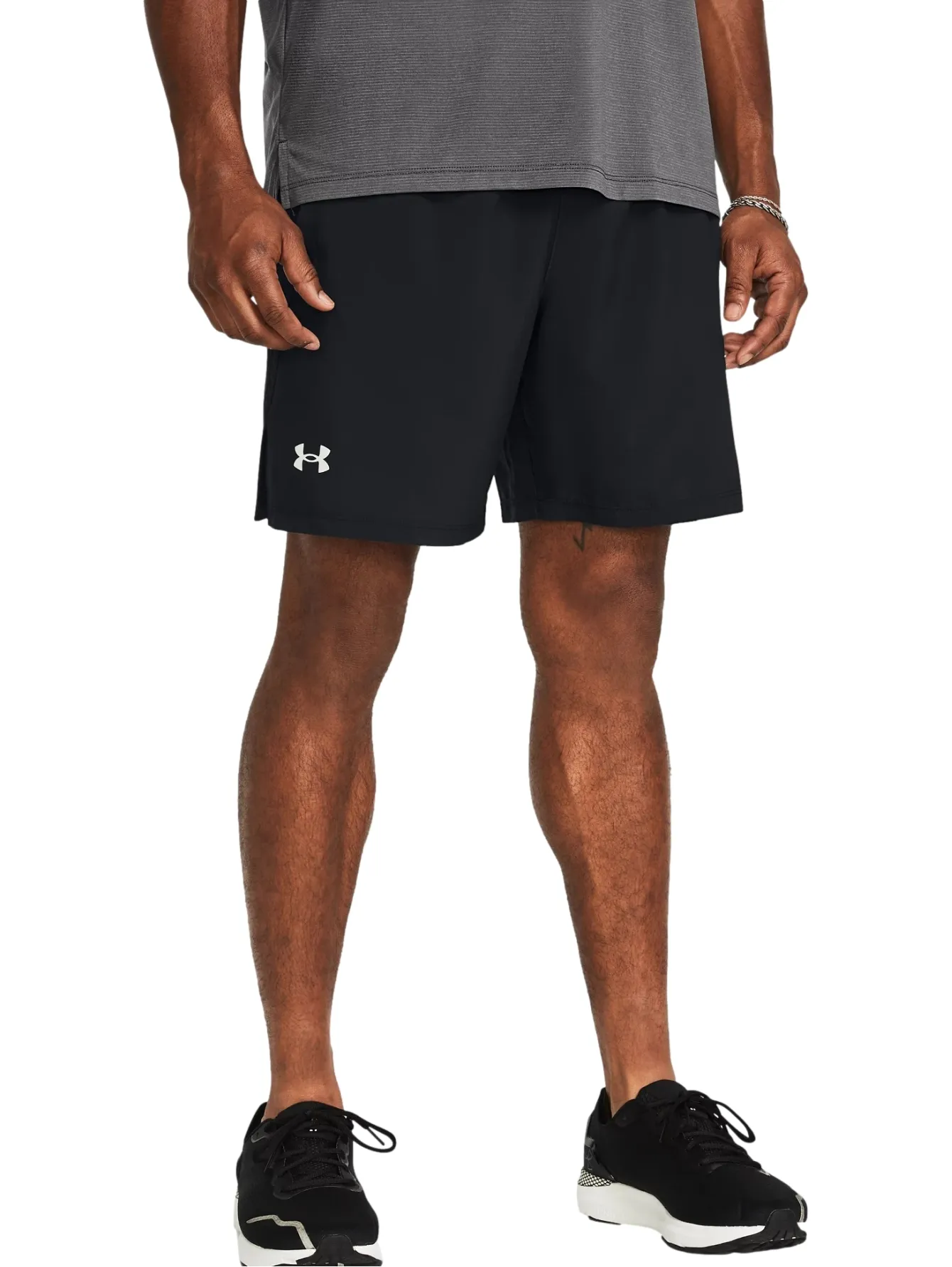 UNDER ARMOUR 1 382620 001 BLACK / REFLECTIVE LAUNCH 7 SHORT  SXL