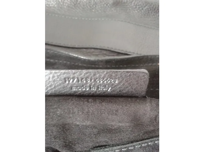 Yves Saint Laurent Musa dos Negro 