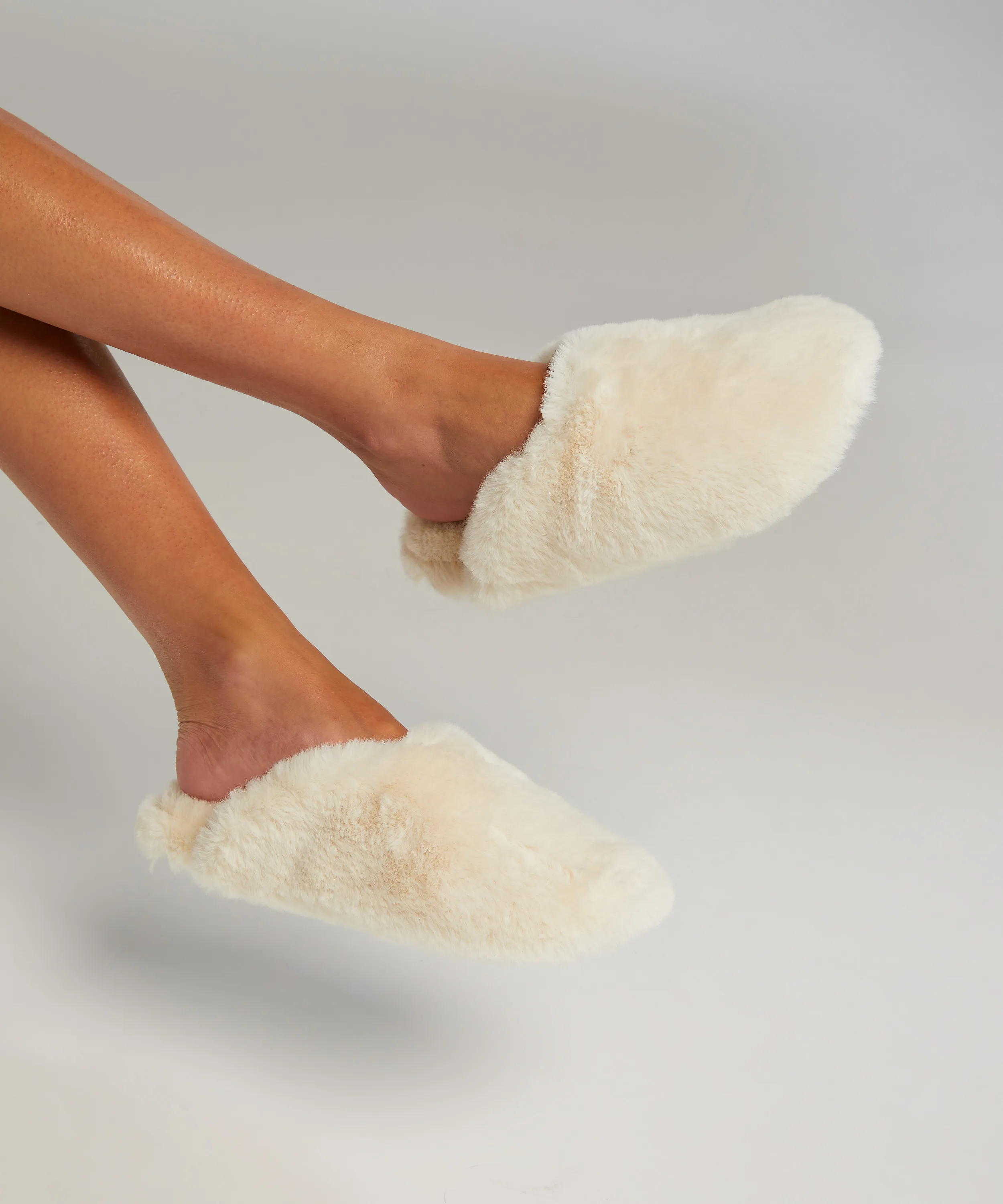ZAPATILLAS TEDDY MULE  BLANCO