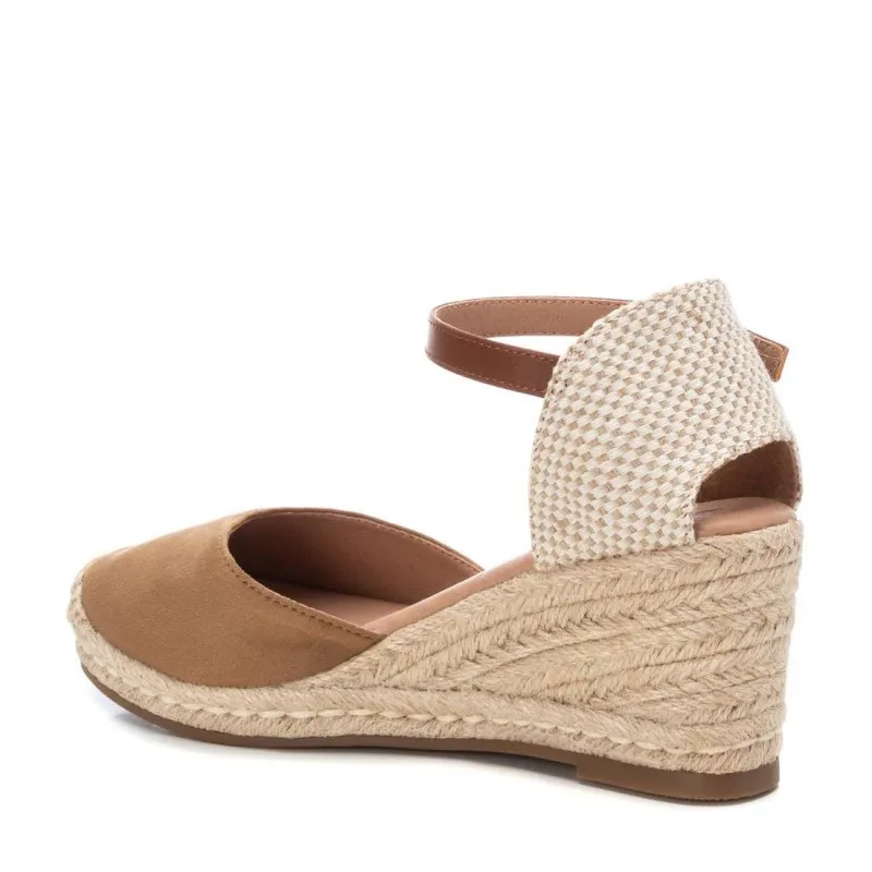 Zapato de mujer XTI 140746 Taupe